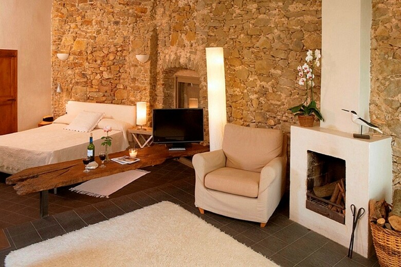 Hotel La Pla�a Madremanya