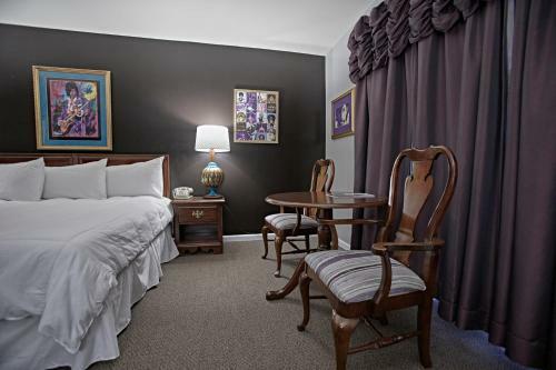 Don Hall's Guesthouse Hotel & Conference Center
