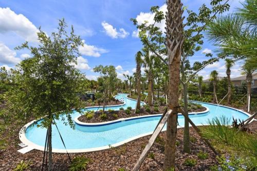 Solterra Resort-4 Bdm In A Resort Style Community Home