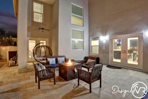 Hollywood Dream House - 5 Bedroom With A Pool