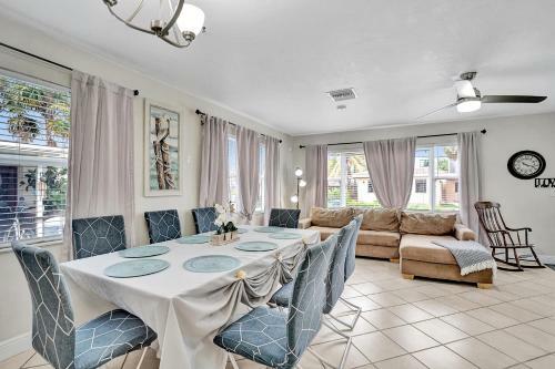 Villa Beautiful Ocean House Directly On The Beach