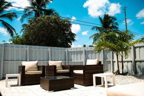Villa Modern Newly Renovated Boho Beach Home With Heated Pool