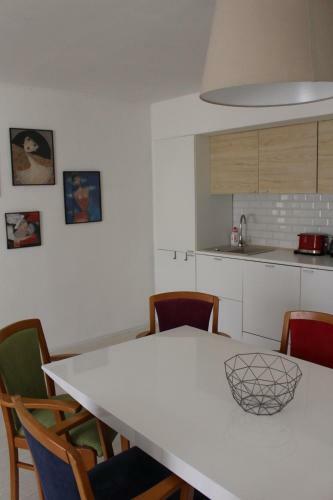 Apartm�ny St?�bro