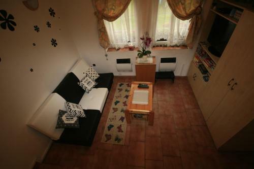 Tane?ek - Mal� Apartm�n U Rodinn�ho Domu
