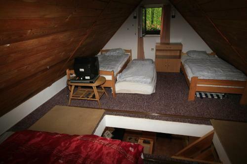 Tane?ek - Mal� Apartm�n U Rodinn�ho Domu
