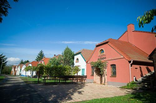 Hostal Penzion Sudom�r