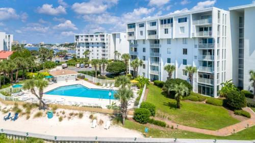 Apartamento Dolphin Point 701a Condo