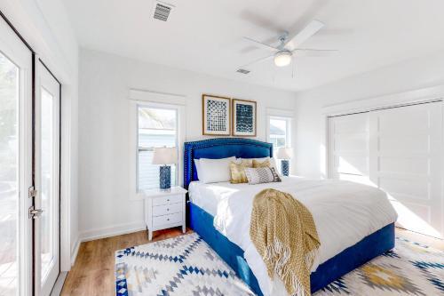Cottages Of Crystal Beach: Clipper Cove