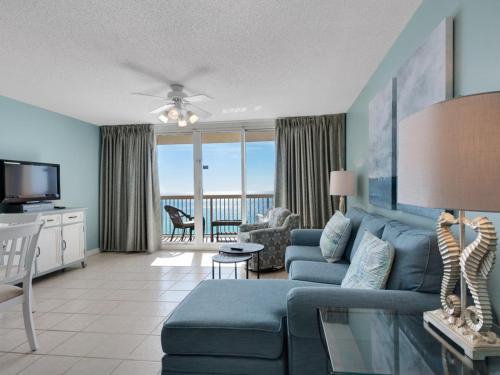 Pelican Beach Resort II