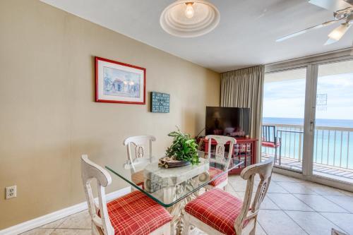 Pelican Beach Resort II