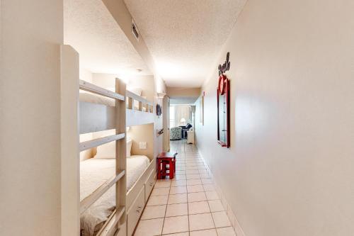 Pelican Beach Resort II