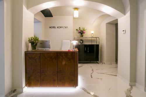 Hostal Hotel & Gallery Kopacka