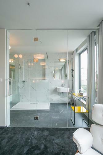 Hostal Hotel & Gallery Kopacka