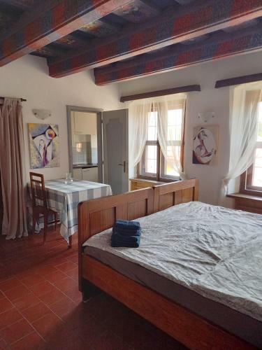 Renaissance Vintage Apartment A3