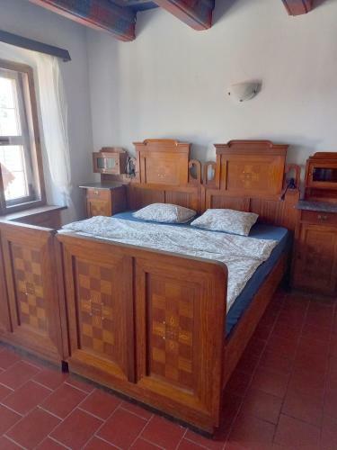 Renaissance Vintage Apartment A3
