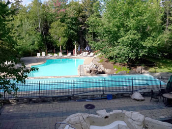 Apartamento Tremblant Les Eaux By Les Suites De La Gare