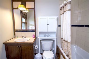 Apartamento Tremblant Les Eaux By Les Suites De La Gare