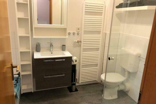 Apartamento Exklusive Ferienwohnung In Einbeck, 3 Schlafzimmer Mit Balkon!