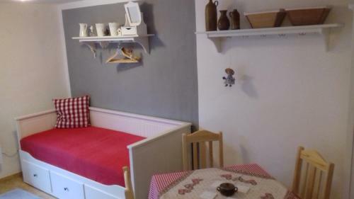 Apartm�ny Na Hl�n?