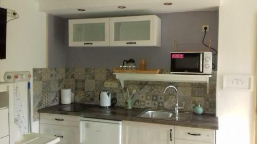 Apartm�ny Na Hl�n?