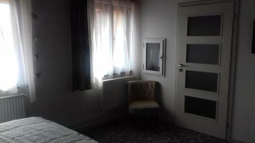 Apartm�ny Na Hl�n?