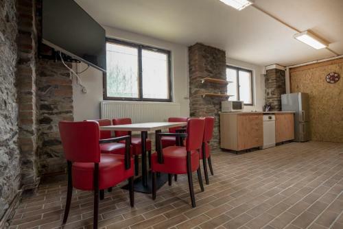 Apartm�ny U Lesa Nov� Hl�na