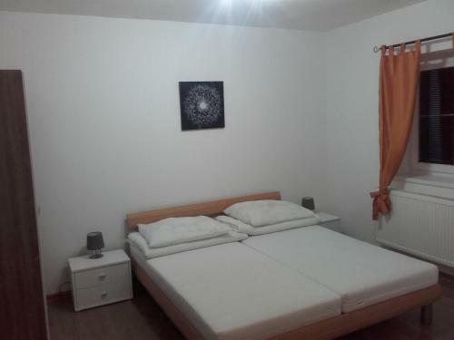 Apartamento A-z Ubytovan� V Soukrom� Velk� Losiny