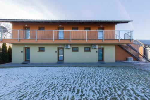 Apartm�n Sophia 4 S Terasou A Baz�nem