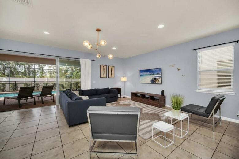 Sweet Orlando Cottage