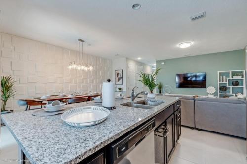 1545carey Townhouse