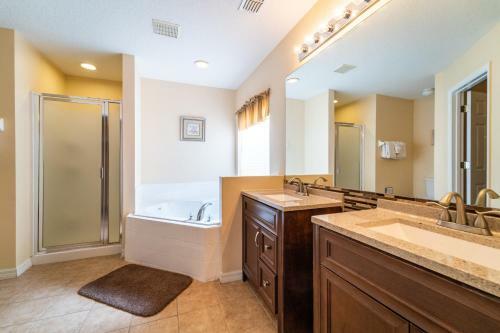 87218 5 Bedroom Pool Home, Emerald Island Resort