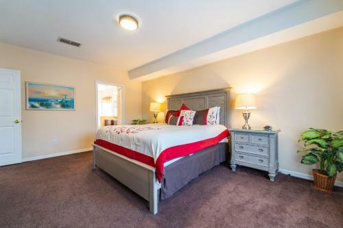 87218 5 Bedroom Pool Home, Emerald Island Resort