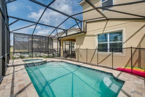 New Solara Resort - Themed Kids Rooms Villa
