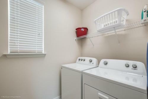 New Solara Resort - Themed Kids Rooms Villa
