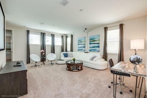 New Solara Resort - Themed Kids Rooms Villa