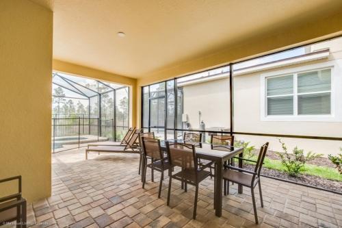New Solara Resort - Themed Kids Rooms Villa