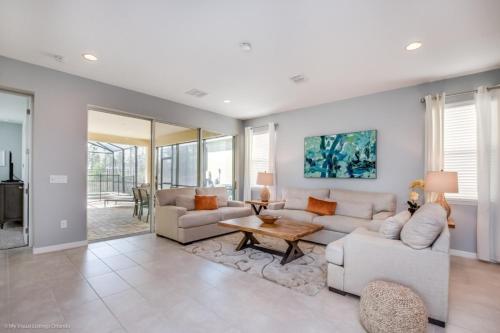 New Solara Resort - Themed Kids Rooms Villa