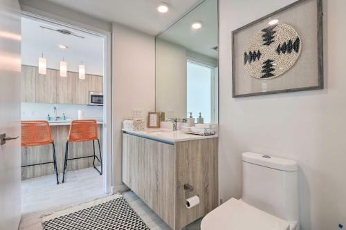 Apartamento Chic Miami Condo With Pool, 6 Mi To South Beach