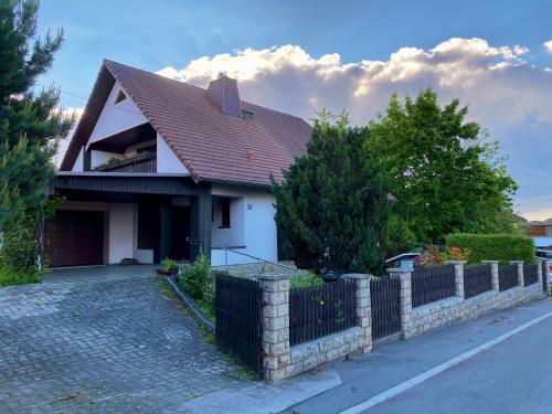 Apartamento Ferienwohnung Erfurt Marbacher H�he