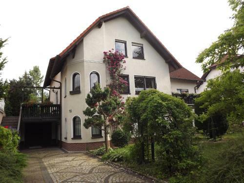 Apartamento Gro�e Ferienwohnung Am Gr�nen Stadtrand