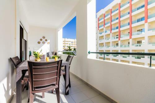 Apartamento Quinta Das Palmeiras Pool & Beach In P�ra