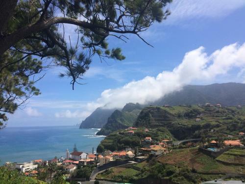 Pereira's House - Mountain & Sea