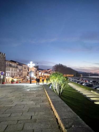 Apart. Av. Ant�nio Feij�