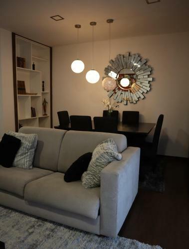 S Roque House