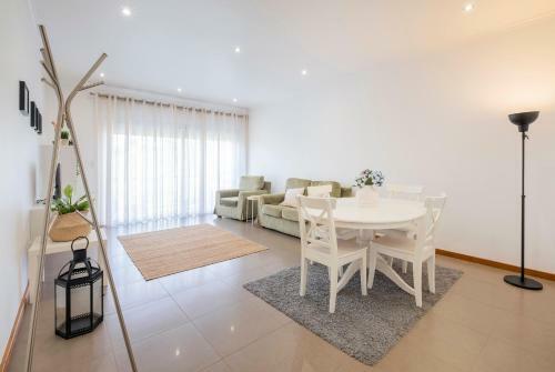 Paim Apartments