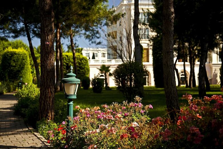 Ic Hotels Airport