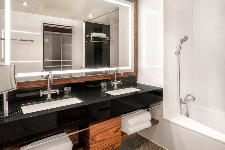 Hotel Zurich Marriott