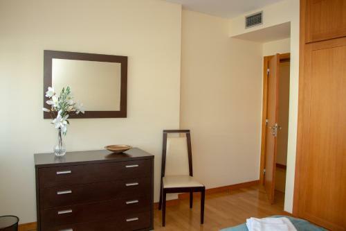 Vizinha?s Dad?s Apartment