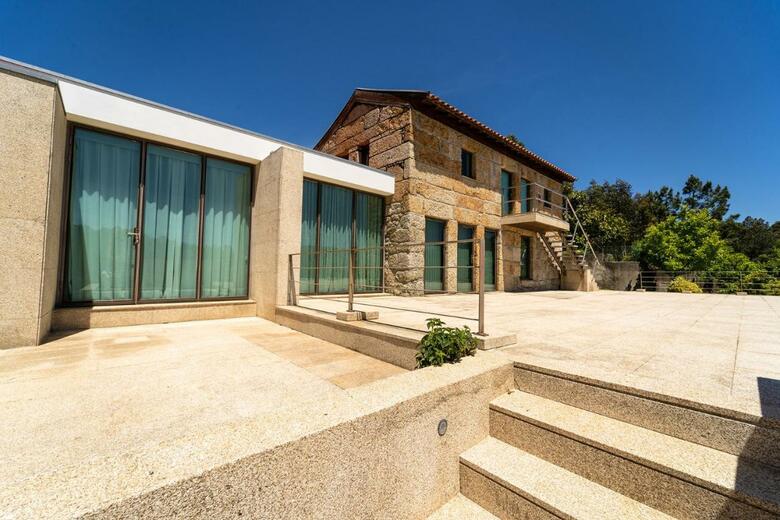 Casa de Silvares - Moradia V3 Premium Com Piscina - Fafe