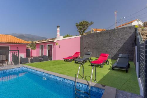 Villa Rosa With Private Pool